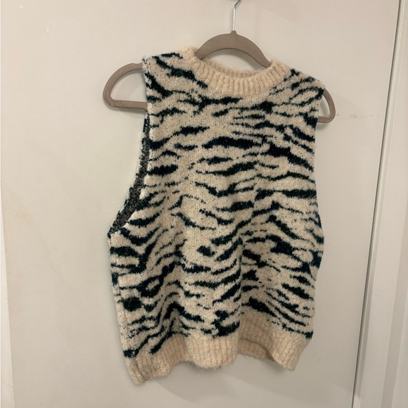 Knit vest zebra pattern (cream and dark green) - Picture 2 of 4